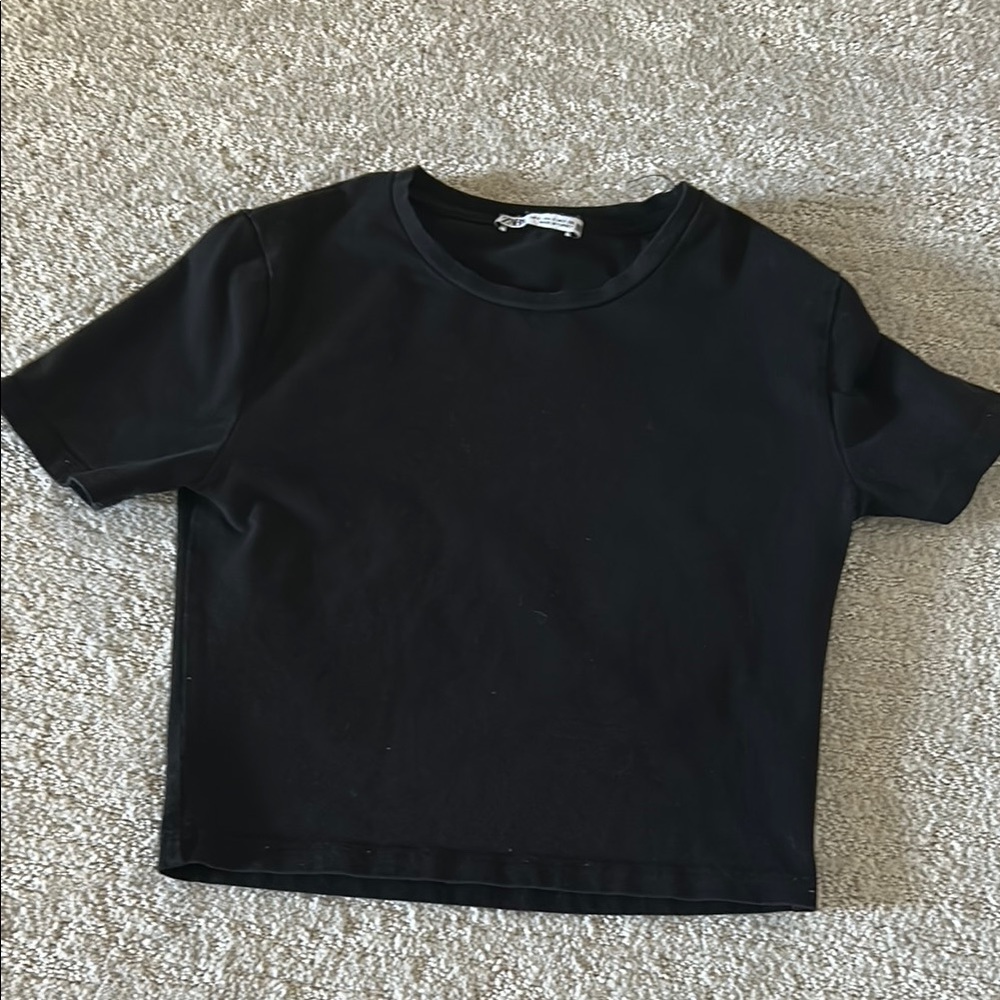 Zara Black Fitted Crop Short Sleeve T-Shirt